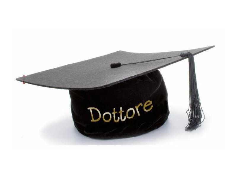 CAPPELLO DIPLOMA DOTTORE