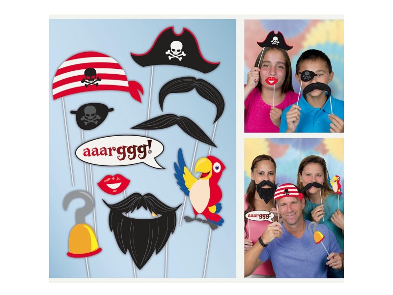 10 PIRATE PHOTO PROPS